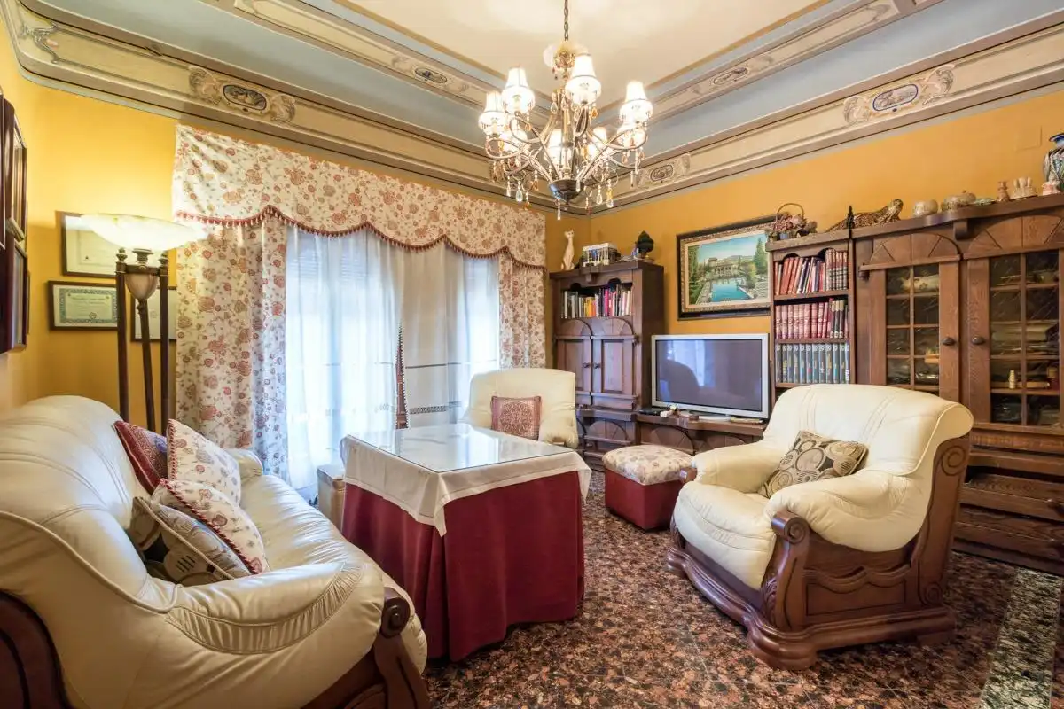 Sala d'estar de Casa o xalet en venda en Albolote amb Calefacció, Jardí privat i Terrassa