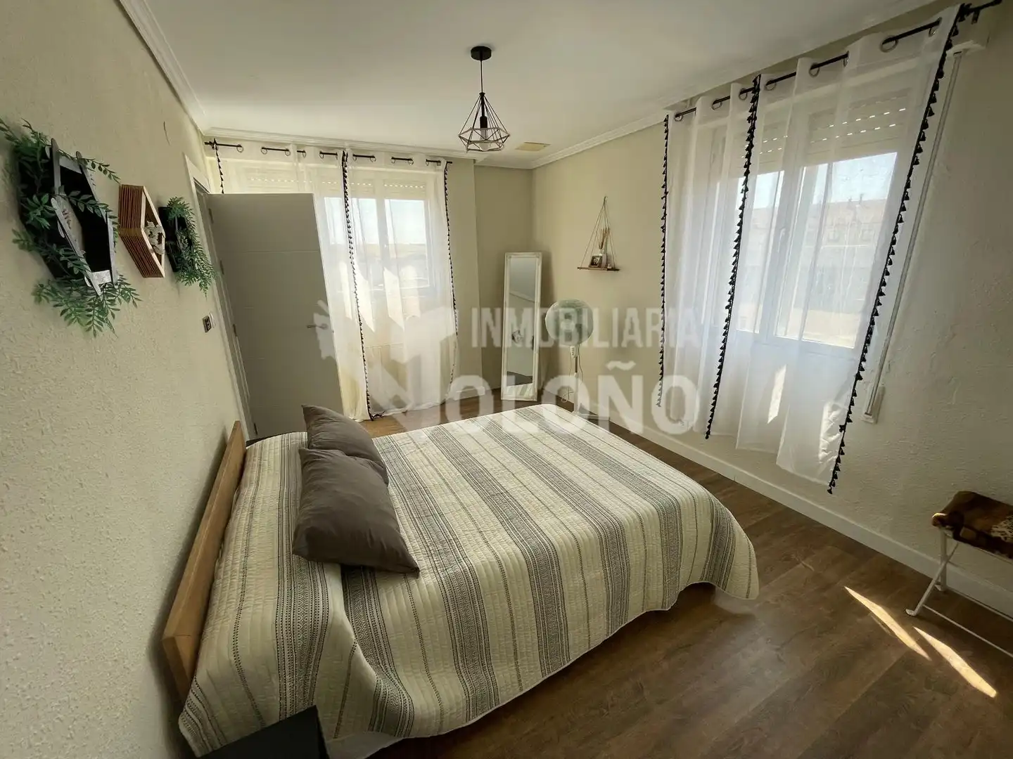 Habitación de Casa o chalet en venta en Rodezno con Calefacción, Jardín privado y Parquet