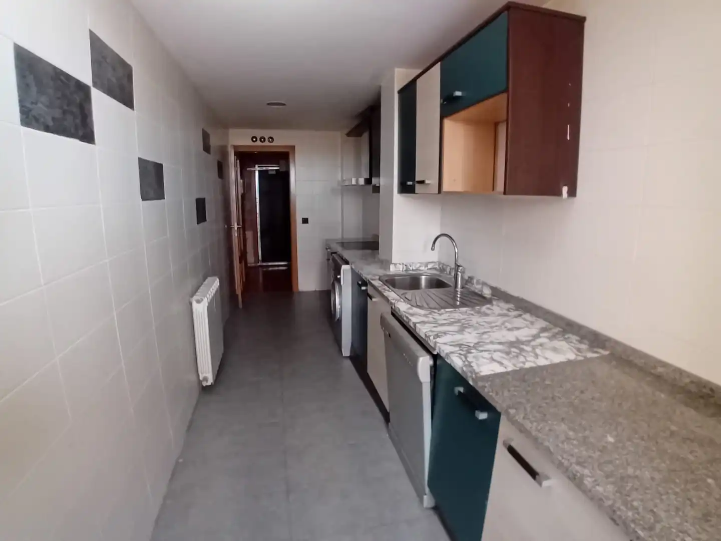 Kitchen of Flat for sale in La Muela  with Terrace
