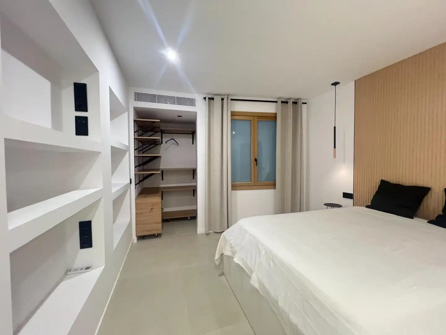 Habitación de Planta baja en venta en Inca con Aire acondicionado y Amueblado