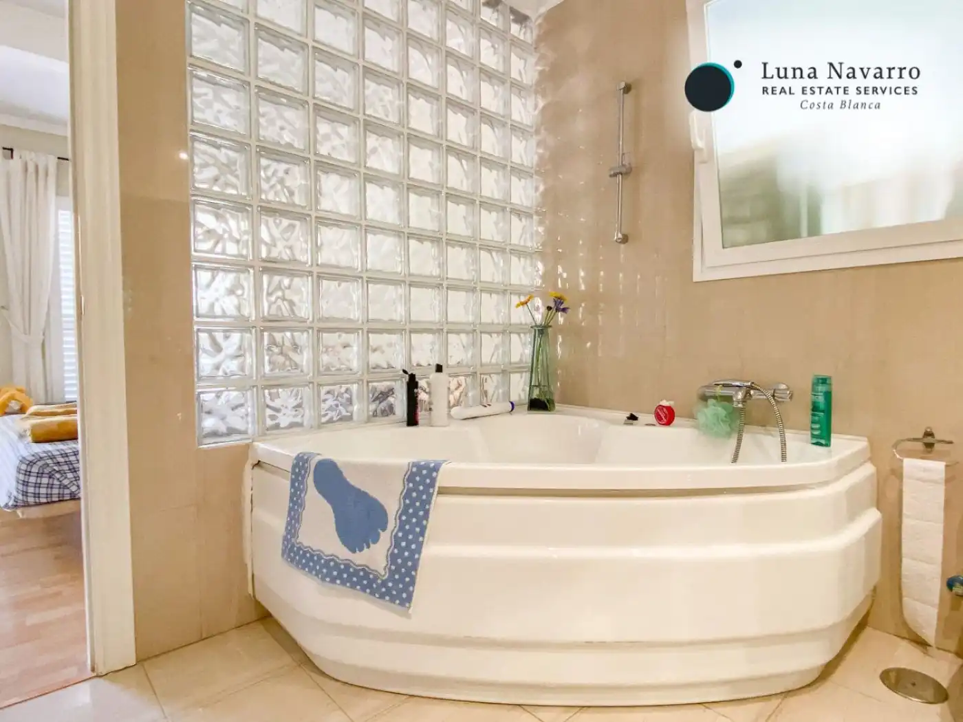 Chalet con piscina en venta en Chambele, imagen 47