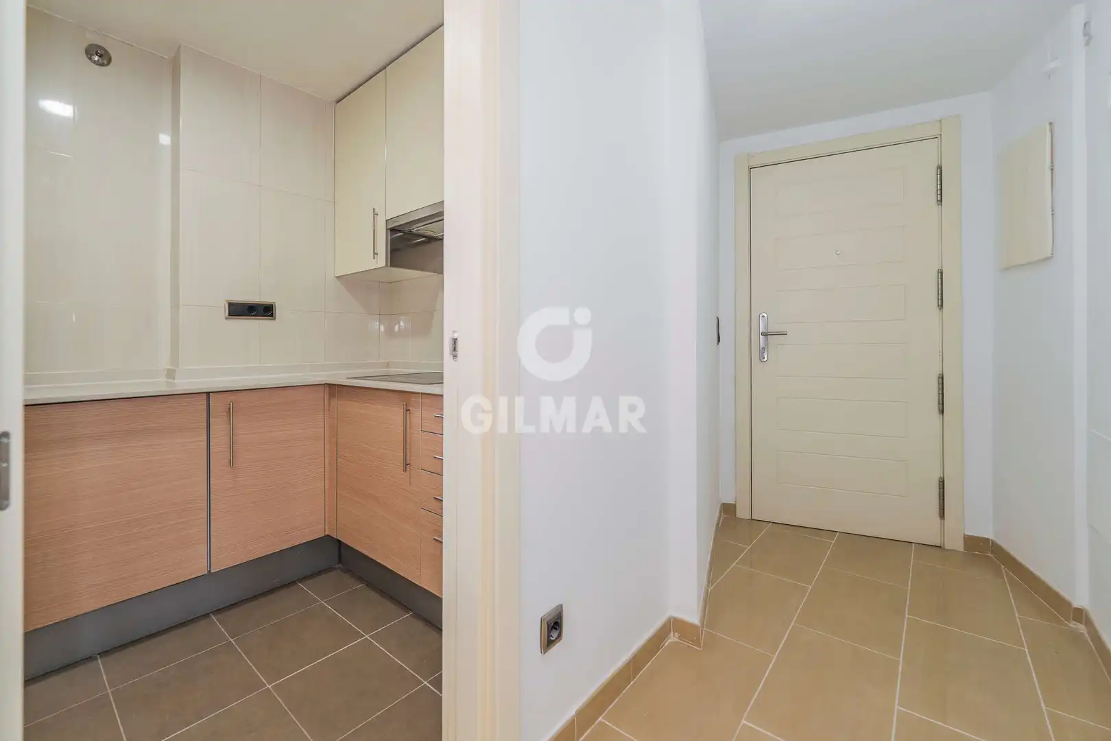 Bedroom of Flat for sale in Madrid  with Heating, Private garden and Storage room