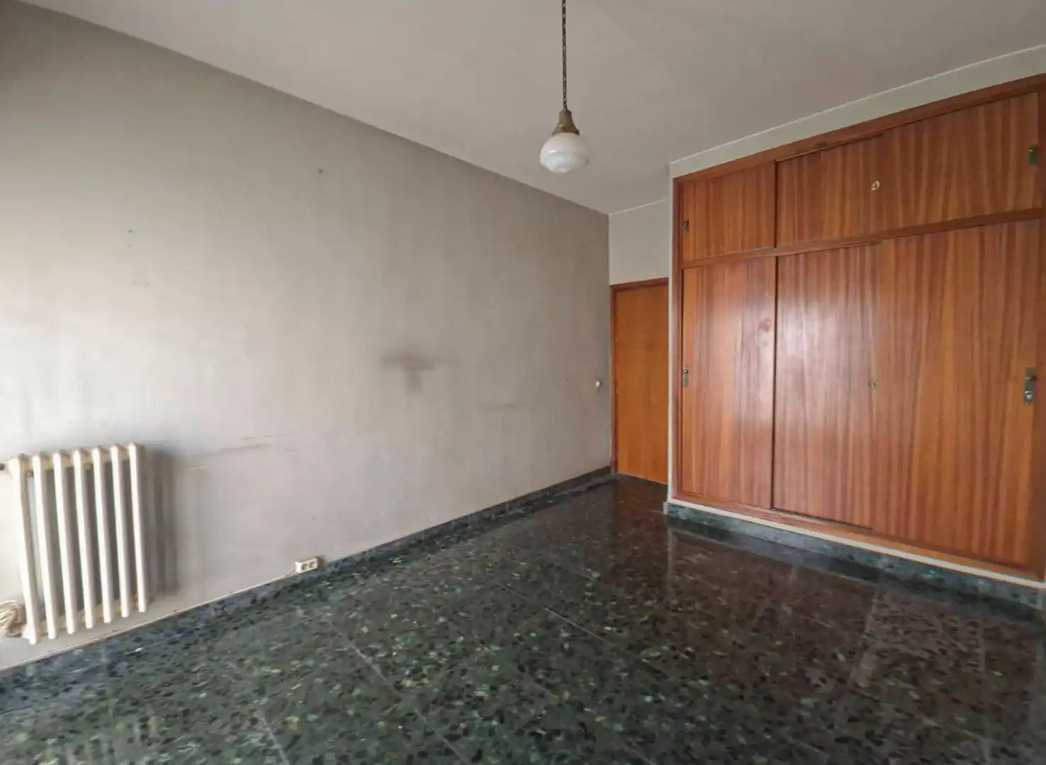 Habitación de Piso en venta en Sevilla con Terraza y Trastero