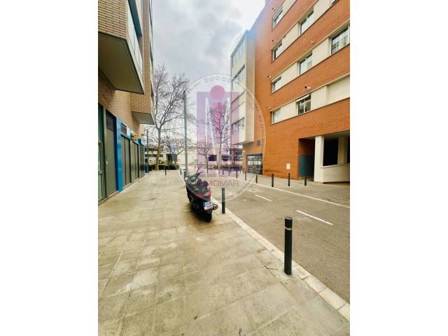 Garaje en Alquiler en Calle AGRICULTURA en Els Canyars