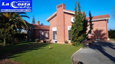 Foto 4 de Casa o chalet en venta en Avenida del Ayuntamiento, Carriazo, Ribamontán al Mar