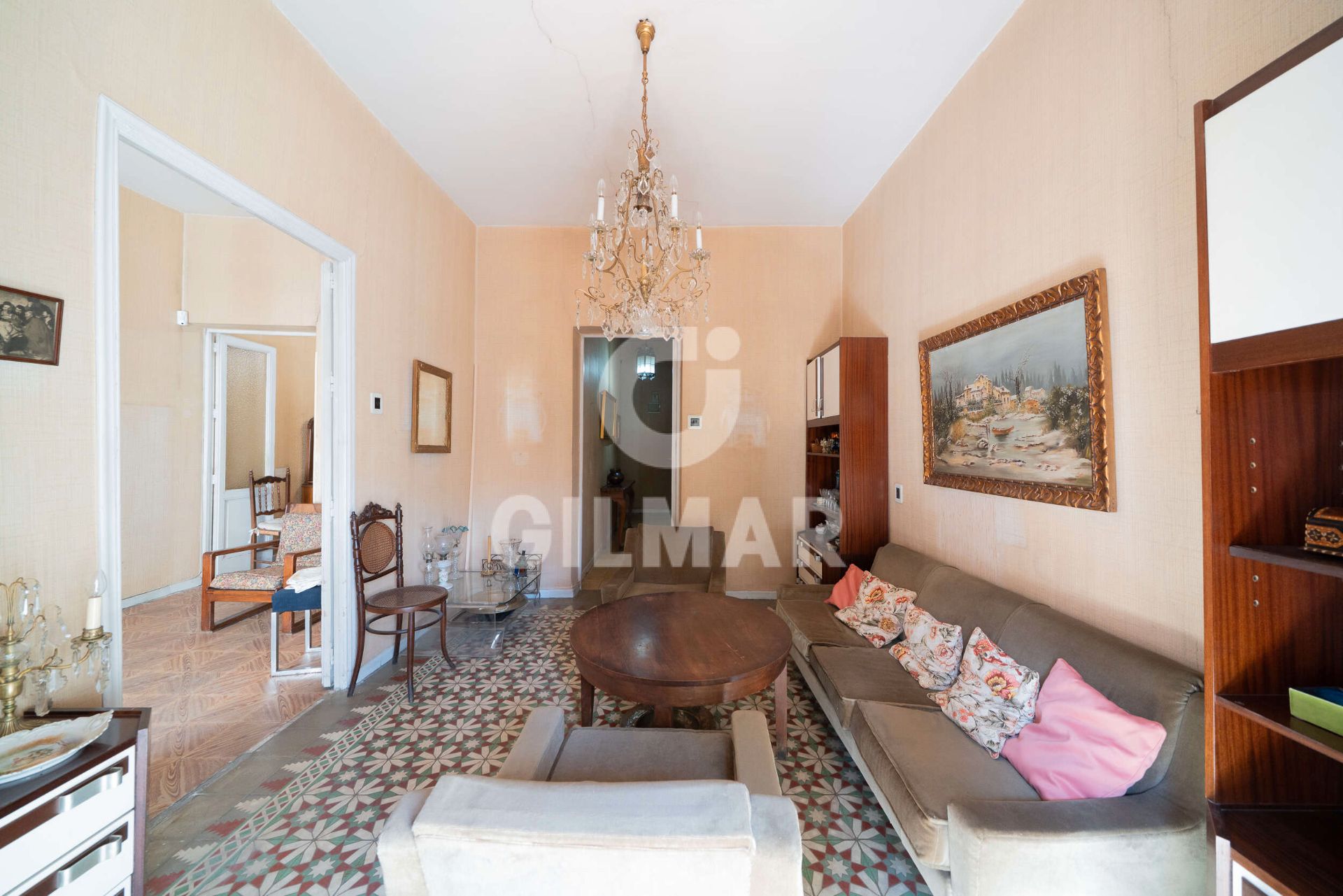 Sala de estar de Piso en venta en  Madrid Capital con Calefacción, Amueblado y Balcón