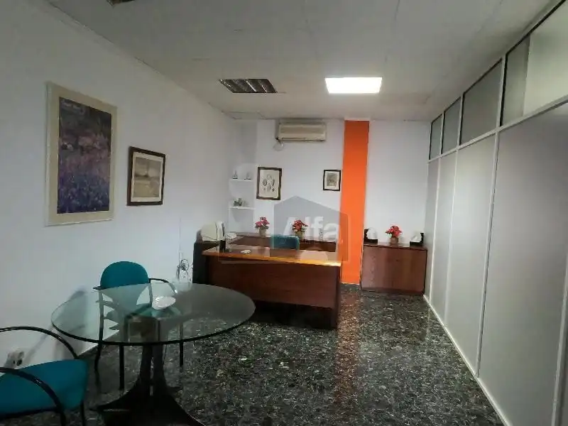 Oficina en venta en Valencia con Aire acondicionado, Calefacción y Trastero