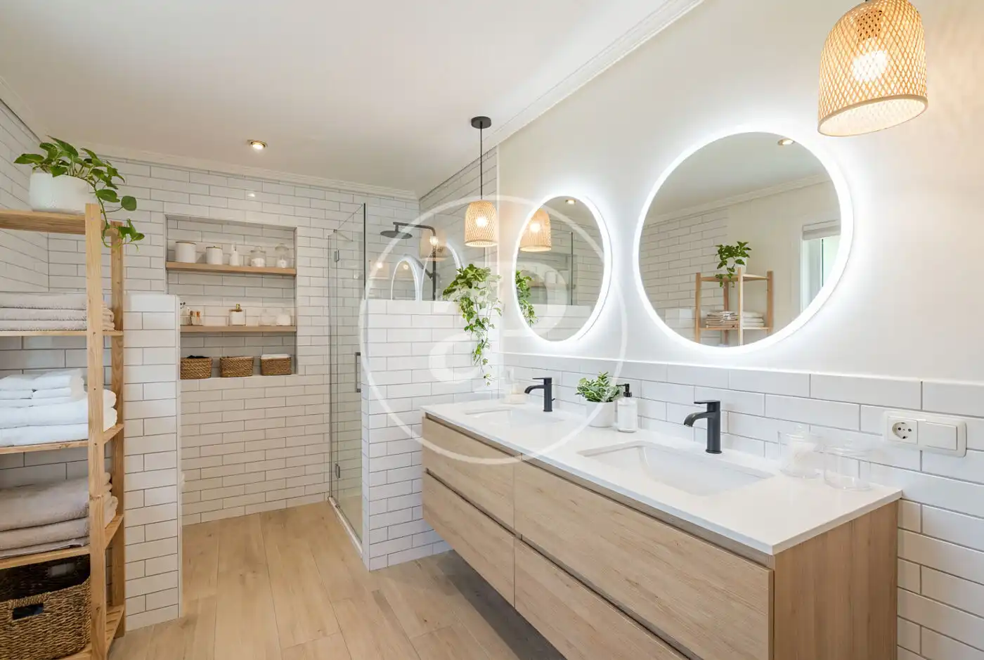 Bathroom of Houses for sale in Las Rozas de Madrid  with Air Conditioner, Heating and Private garden