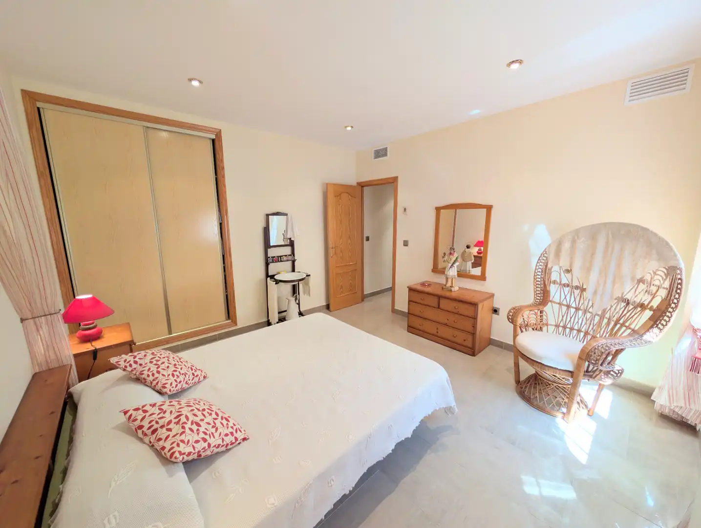 Habitación de Casa o chalet en venta en Cartagena con Aire acondicionado, Calefacción y Jardín privado