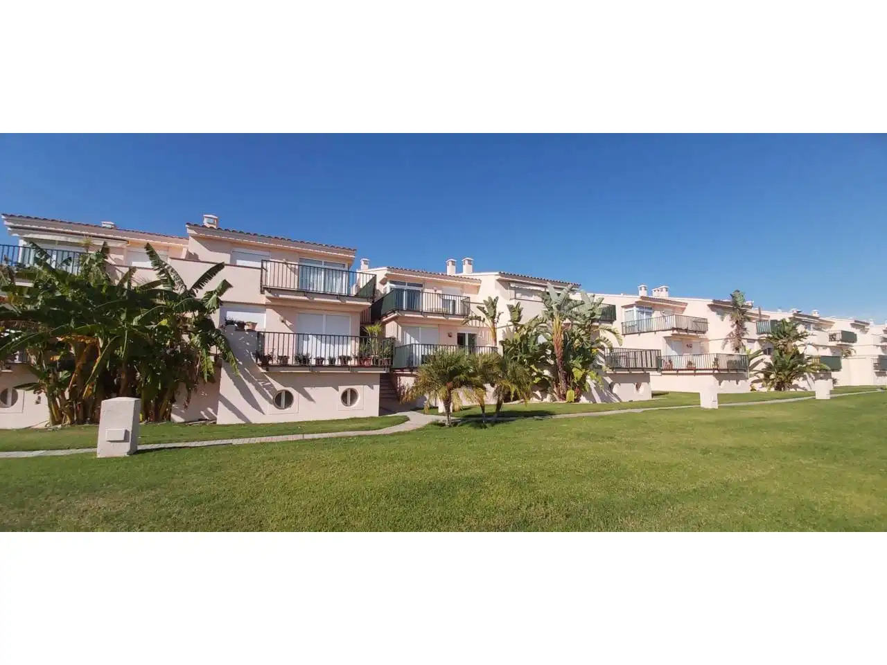 Jardín de Apartamento en venta en San Jorge / Sant Jordi con Terraza, Amueblado y Alarma