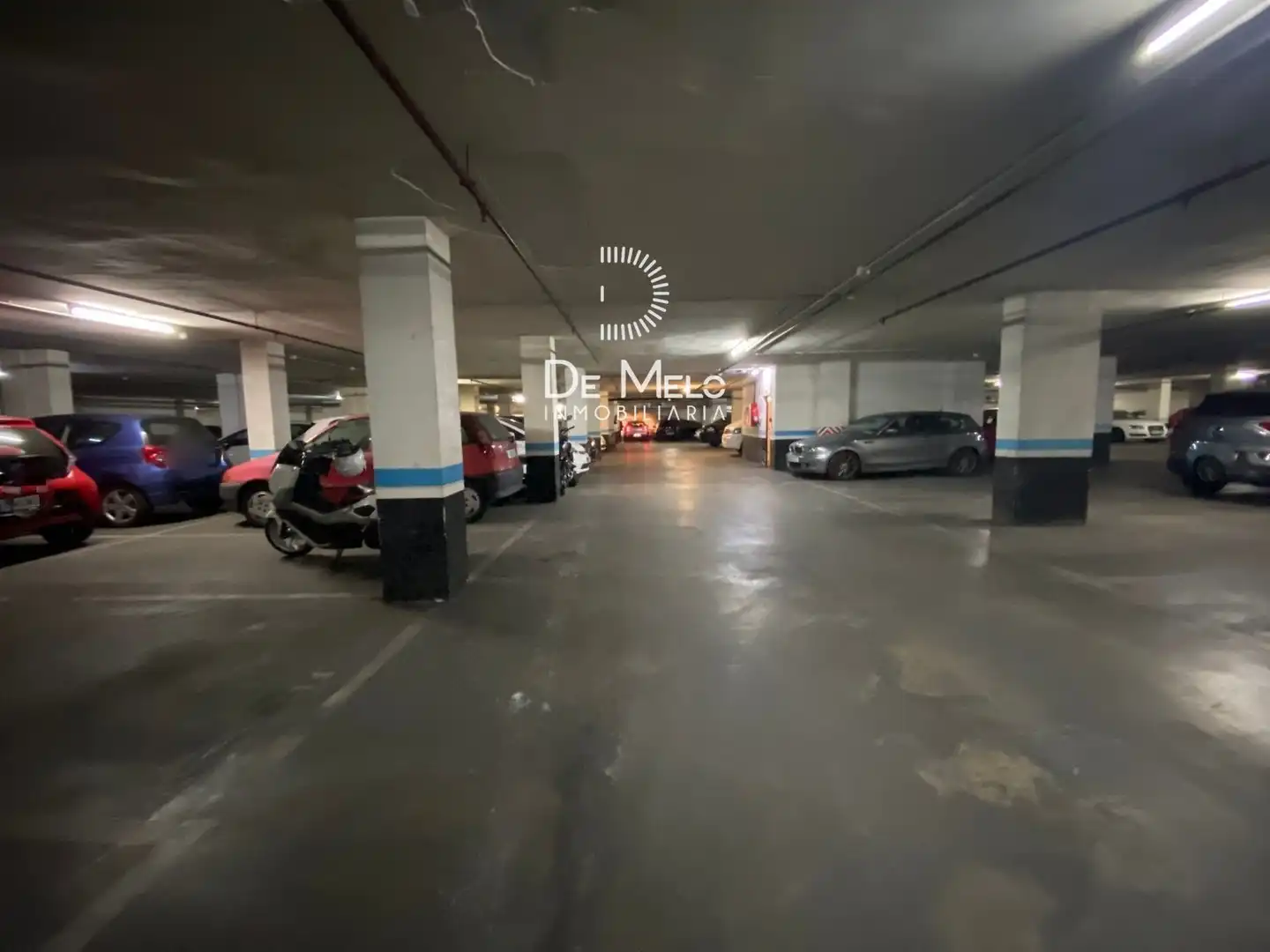 Parking de Garaje en venta en Barcelona con Alarma
