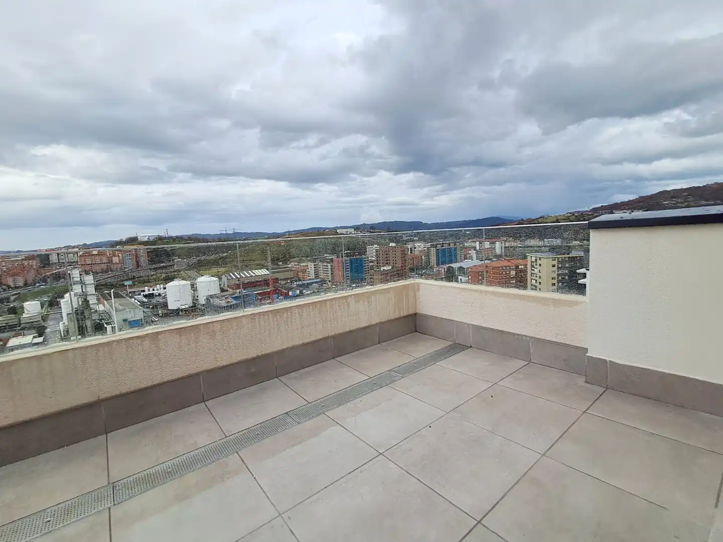 Terrassa de Àtic en venda en Barakaldo  amb Calefacció, Terrassa i Traster