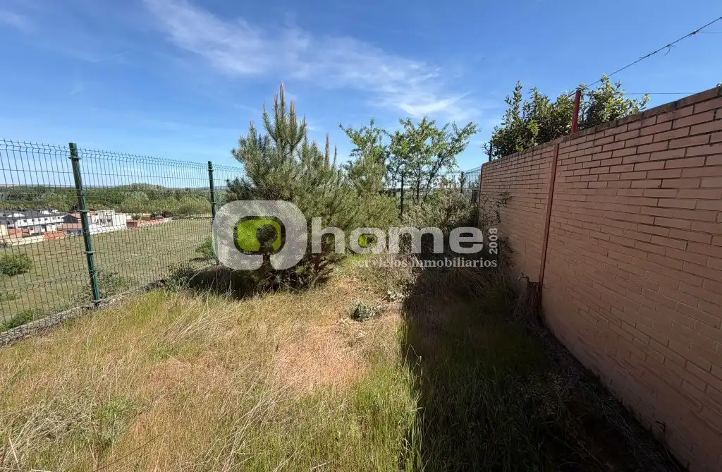 Detached homes for sale in Zamora Capital   with Heating, Private garden and Terrace