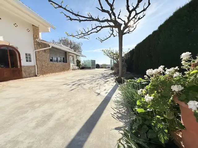 Vista exterior de Finca rústica en venda en Cabanes amb Jardí privat, Terrassa i Piscina