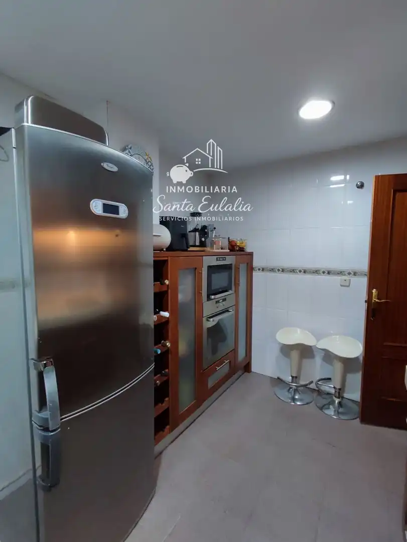 Cocina de Piso de alquiler en Mérida con Calefacción, Terraza y Amueblado