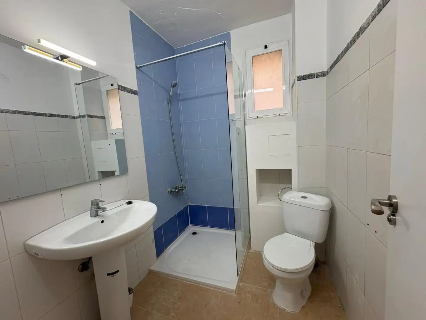 Baño de Piso de alquiler en Ontinyent con Alarma