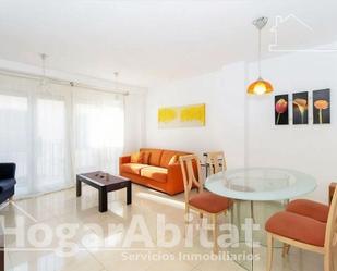 Living room of Flat for sale in  Valencia Capital  with Air Conditioner and Balcony