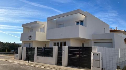 Foto 3 de Casa adosada en venta en Alpera, Albacete