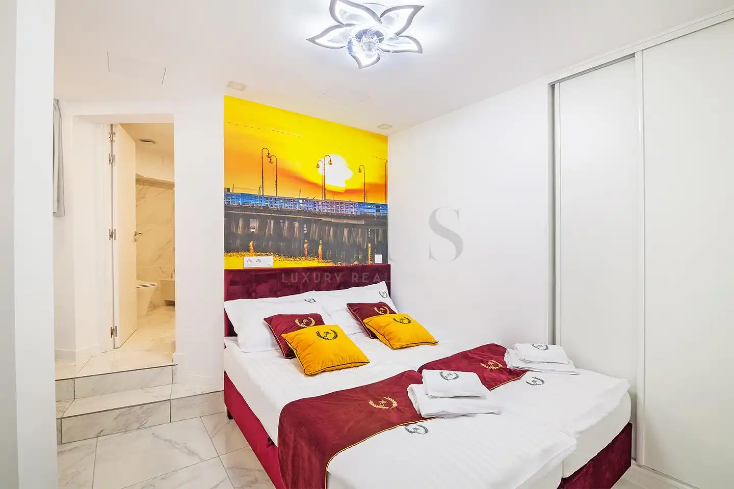 Dormitori de Apartament en venda en Adeje amb Terrassa, Moblat i Piscina comunitària