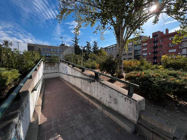 Garaje en Venta en Calle del Doctor Cirajas, 3 en Pueblo Nuevo