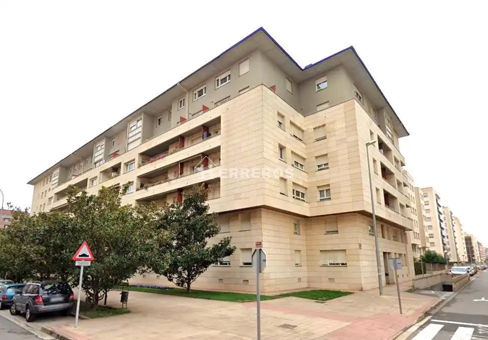 Flat for sale in Logroño, La Rioja