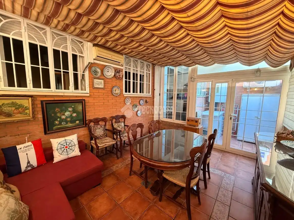Piso con ascensor en venta en Parque Oeste - Fuente Cisneros, imagen 9