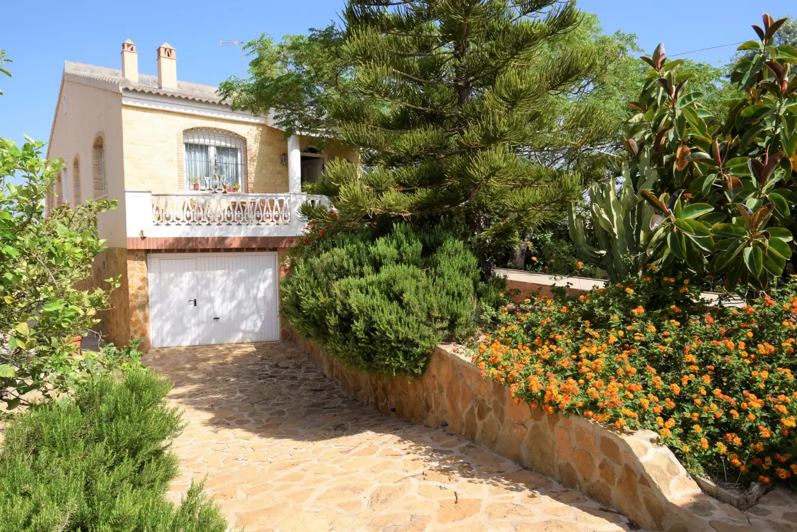 Villa avec jardin à vendre à Nueva Torrevieja - Aguas Nuevas