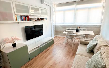 Living room of Flat to rent in  Madrid Capital  with Air Conditioner