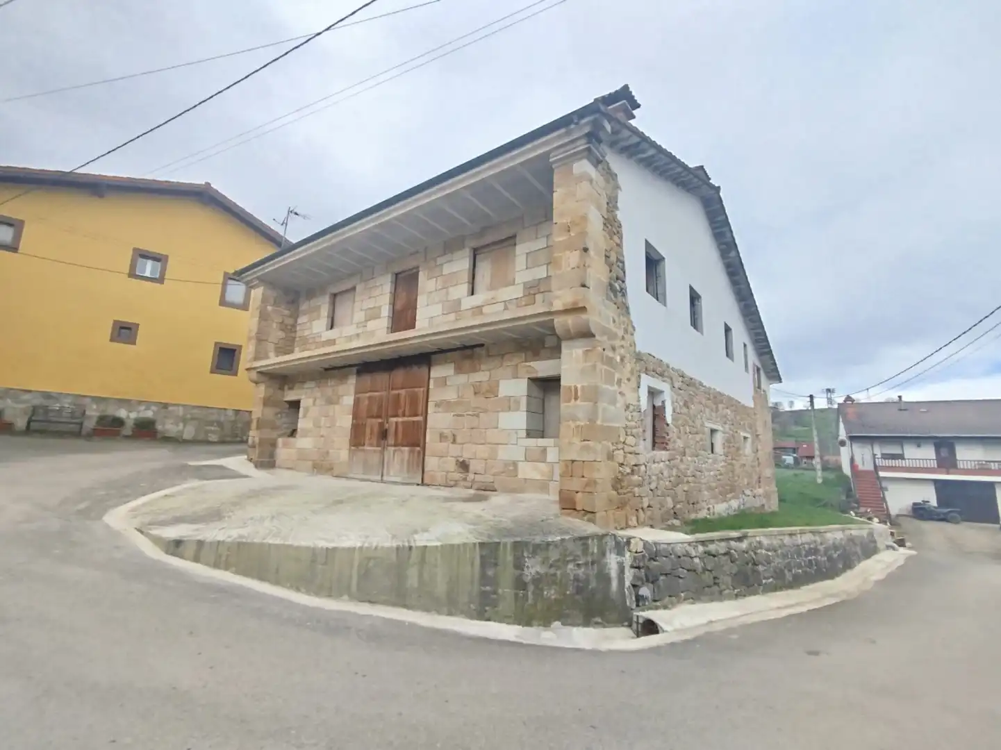 Vista exterior de Casa o chalet en venta en Villafufre con Jardín privado y Balcón