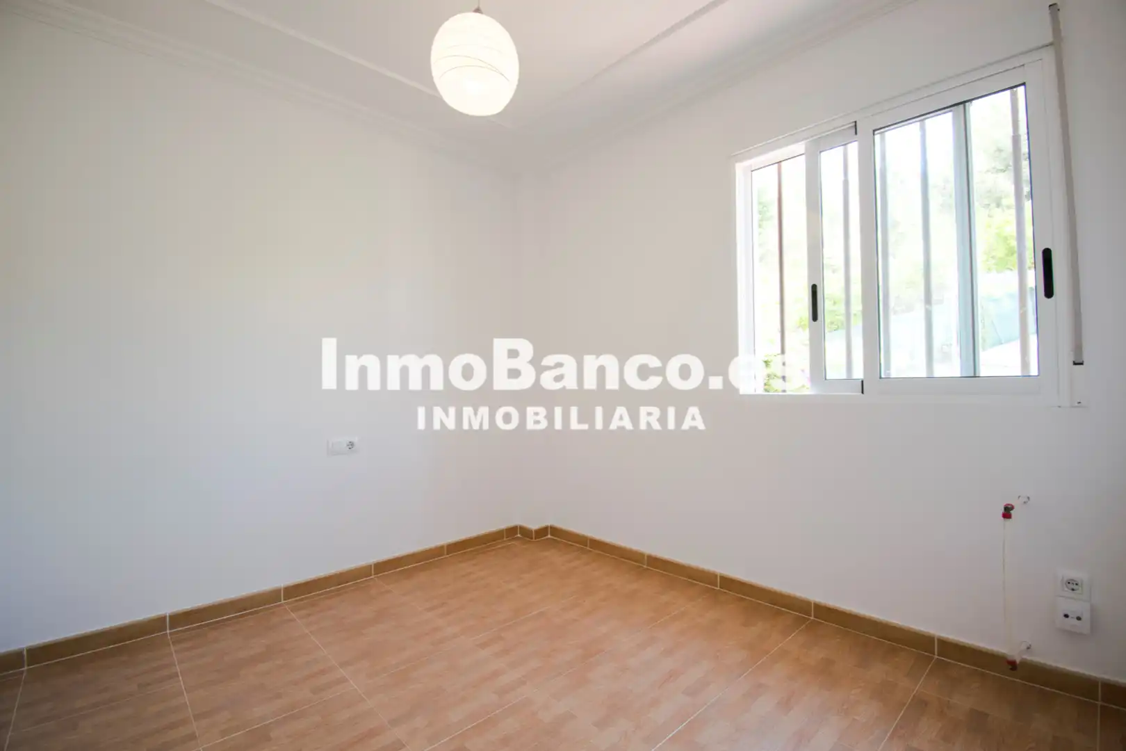 Casa o chalet en venta en Chiva con Jardín privado, Terraza y Trastero