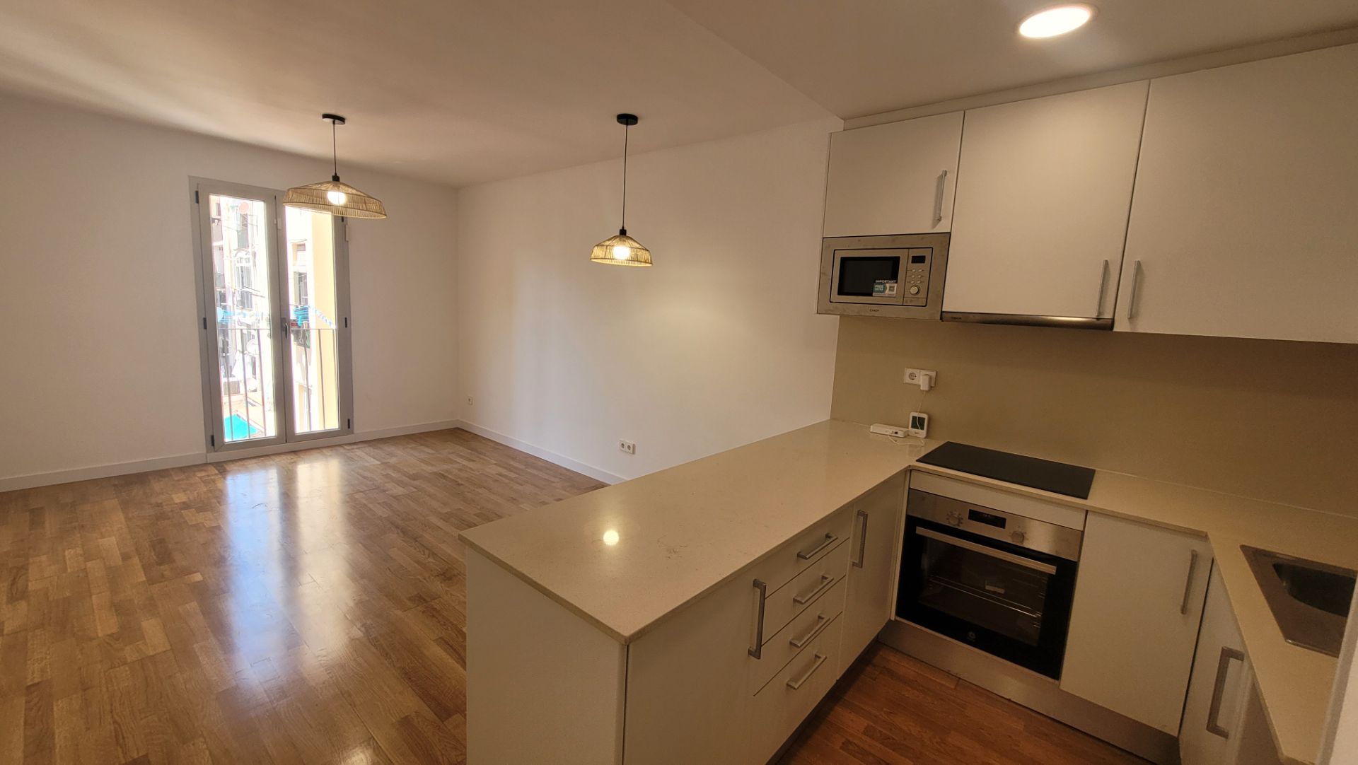 Piso en venta en Carrer de Guifré, El Raval, Ciutat Vella,  Barcelona Capital
