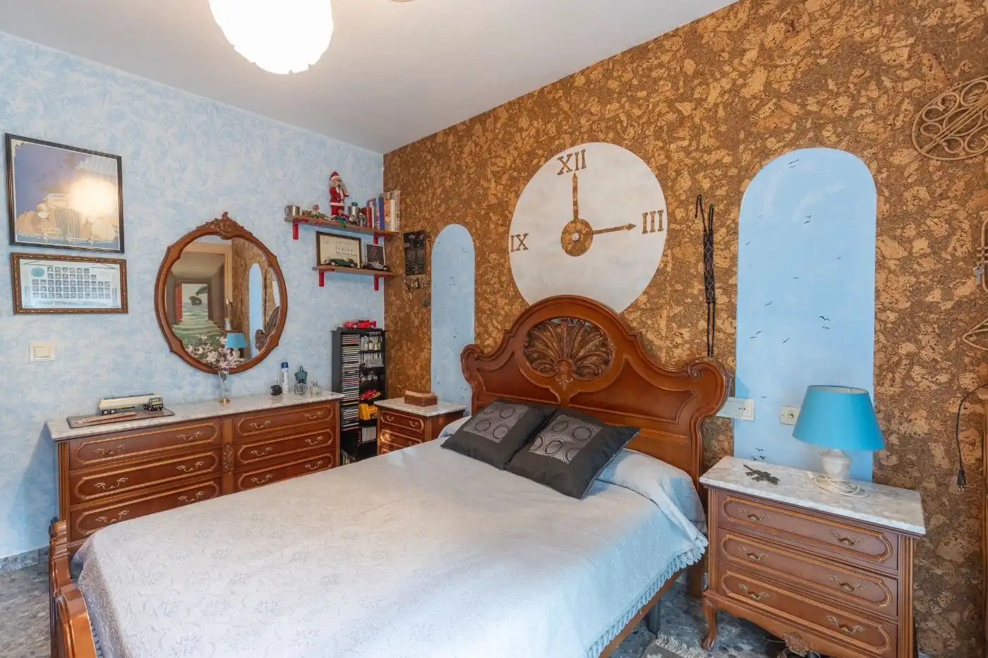 Schlafzimmer von Haus oder Chalet zum Verkauf in Víznar mit Klimaanlage, Heizung und Privatgarten