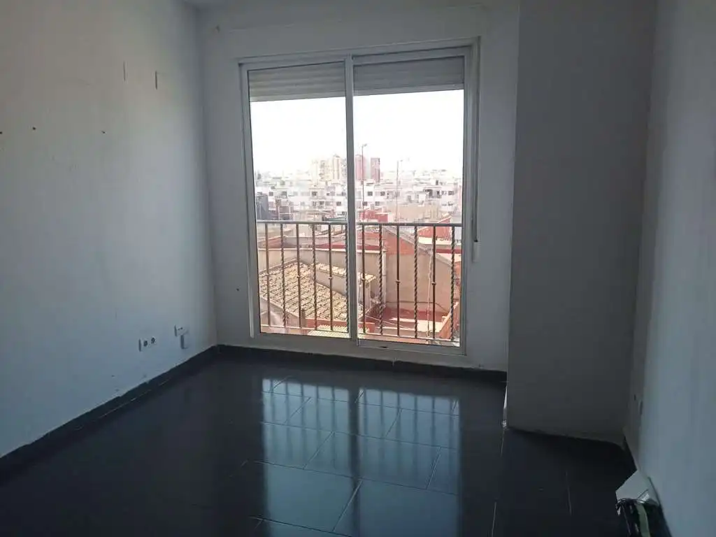 Habitación de Apartamento en venta en Alzira