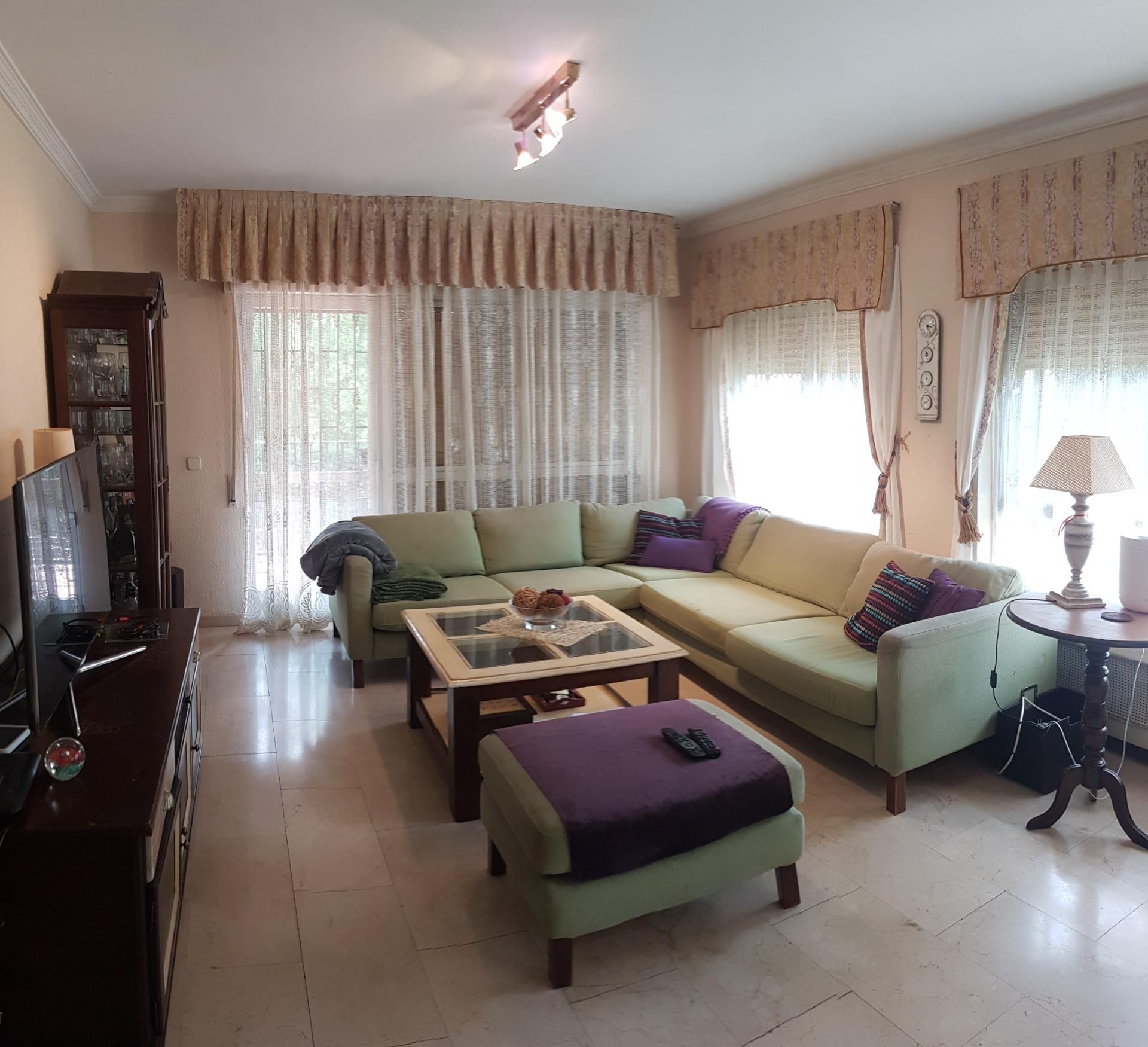 Casa o xalet en venda a Calle de Málaga, Peñas Albas - Zulema