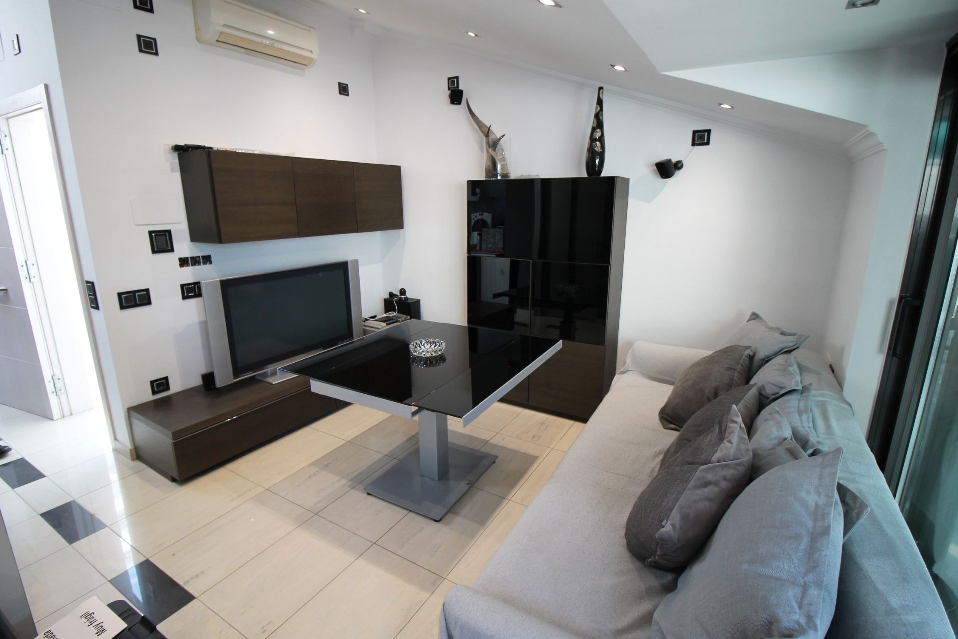 Living room of House or chalet for sale in Badalona  with Air Conditioner, Heating and Terrace