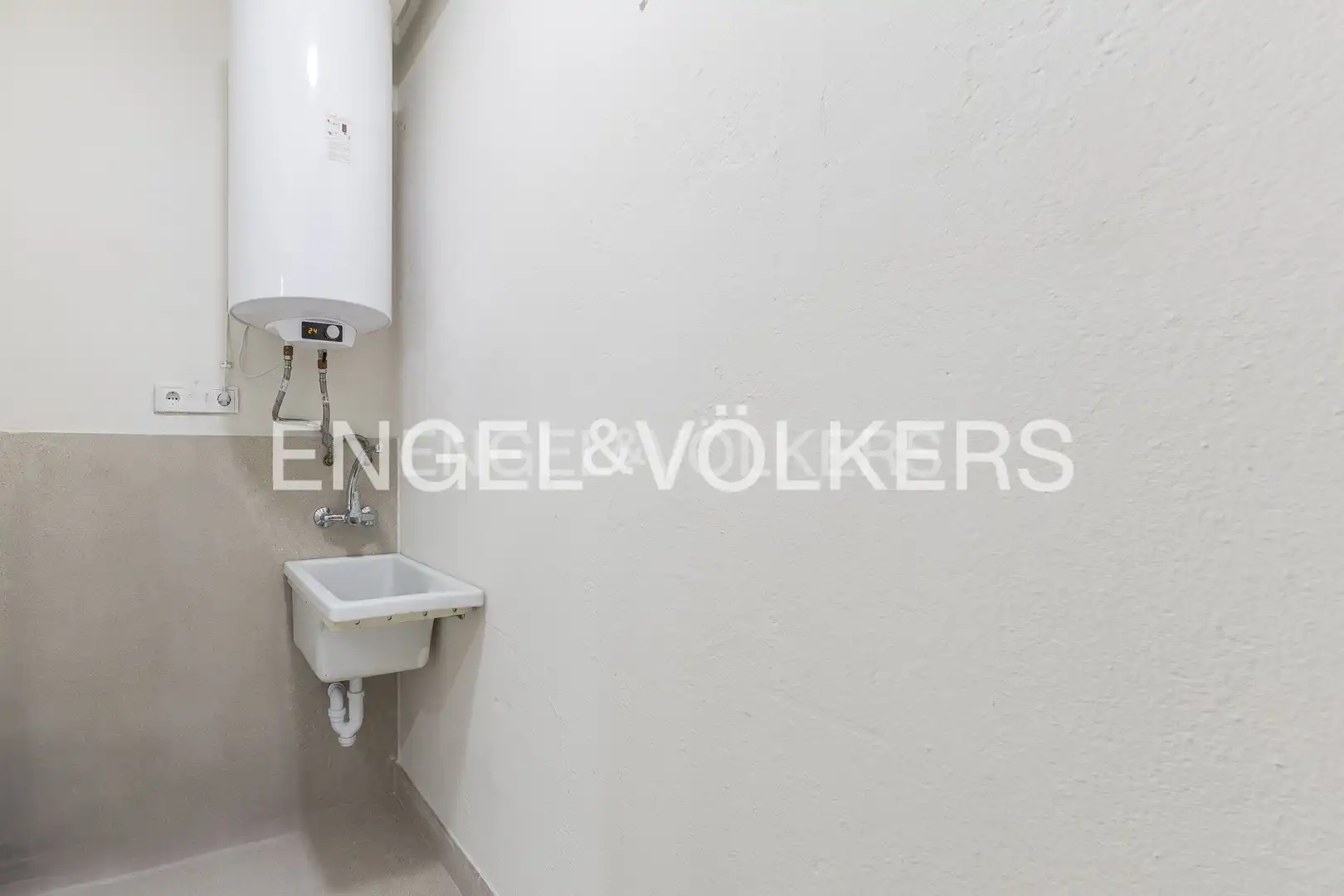 Piso en venta en Barcelona con Aire acondicionado, Calefacción y Parquet
