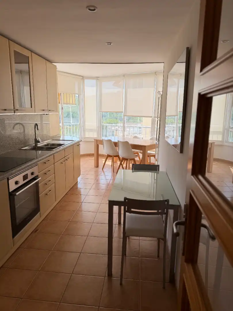 Comedor de Piso en venta en  Palma de Mallorca con Aire acondicionado, Terraza y Piscina