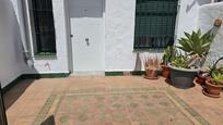 Jardí de Casa adosada en venda en Chiclana de la Frontera amb Jardí privat, Terrassa i Piscina comunitària