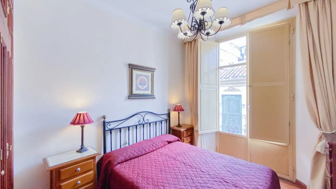 Bedroom of Flat for rent in Málaga  with Air Conditioner, Parquet flooring and Furnished