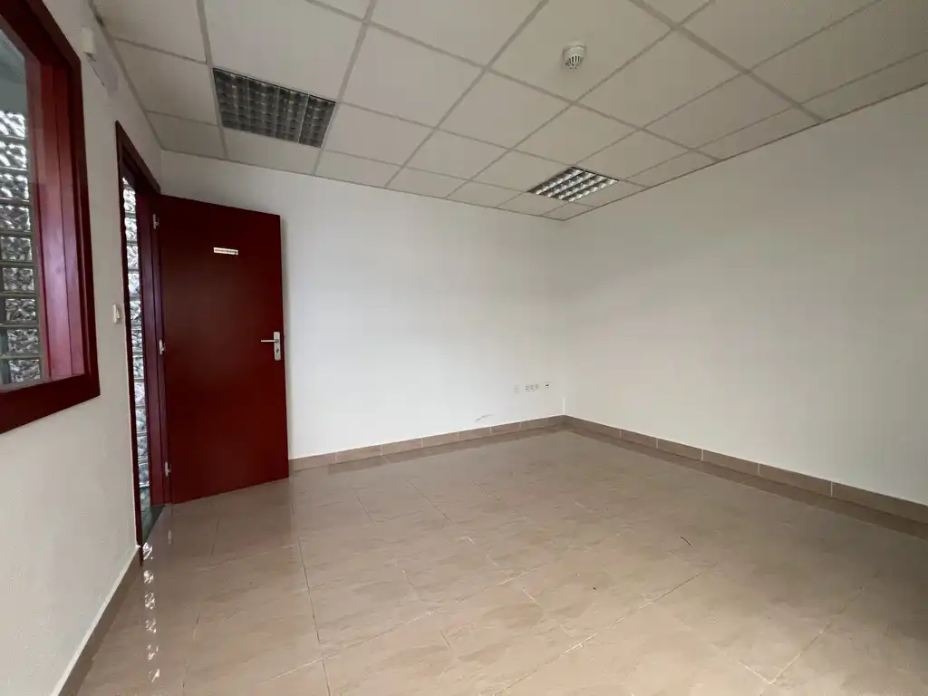 Industrial buildings for sale in Lugo  with Alarm