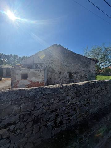 Casa-chalet en Venta en Gijón - carretera as 377 gijon pola de siero en Baldornon