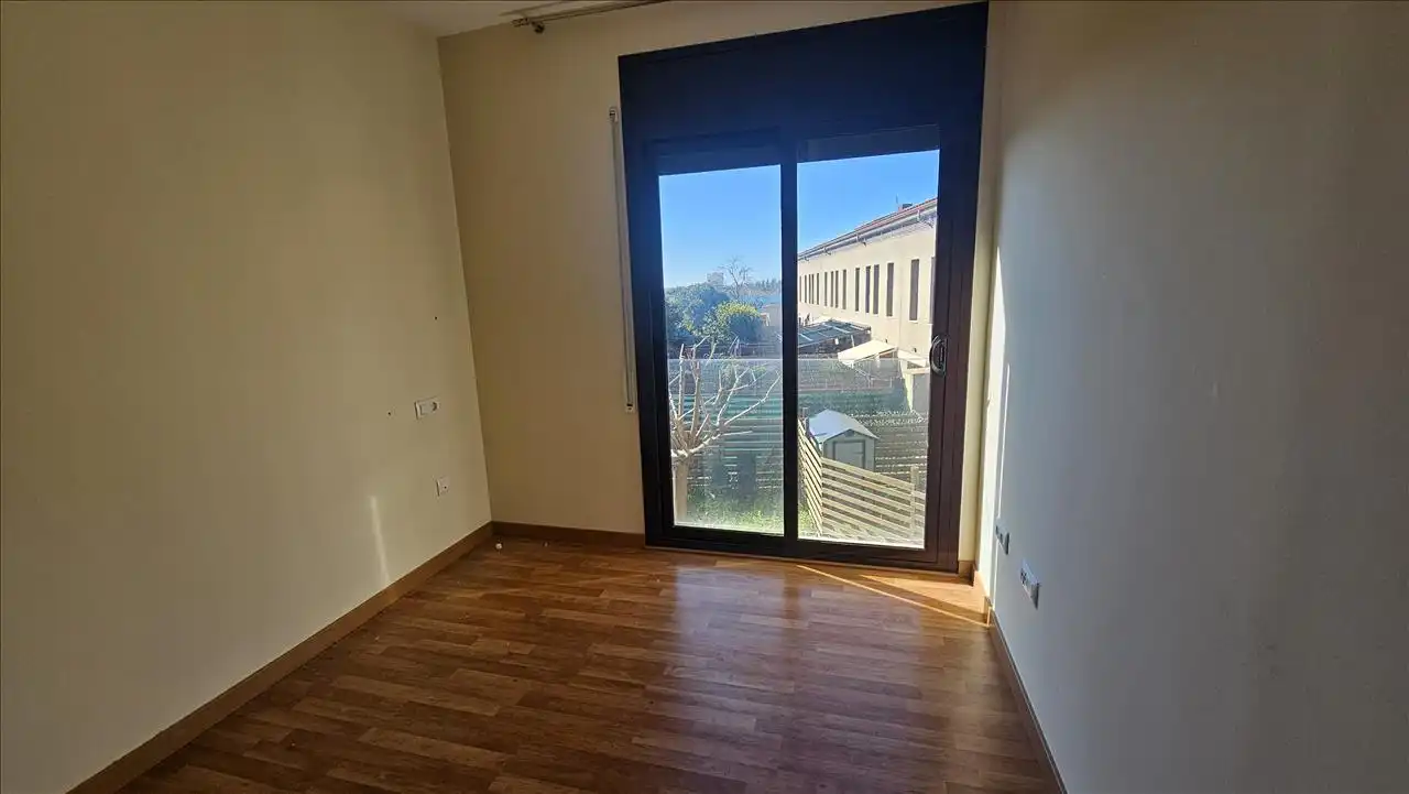 Terrassa de Pis en venda en Vilajuïga amb Parquet