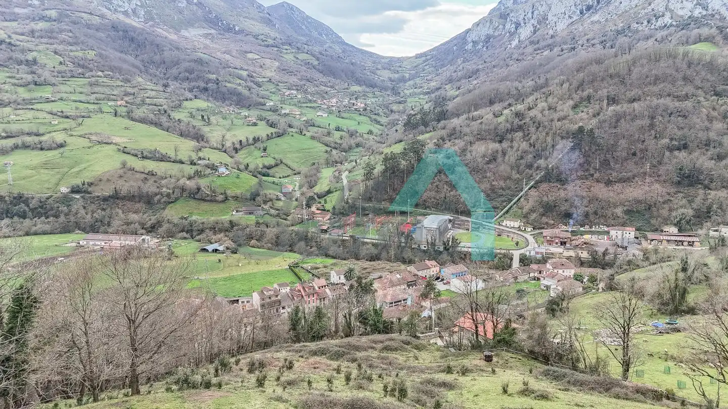 Finca rústica en venta en Proaza con Jardín privado