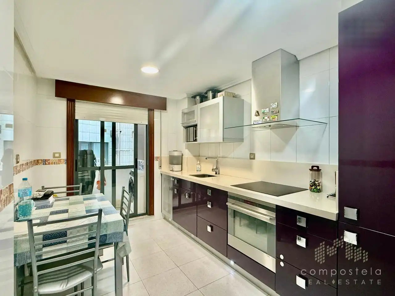 Kitchen of Flat for sale in Ames  with Heating, Parquet flooring and Storage room
