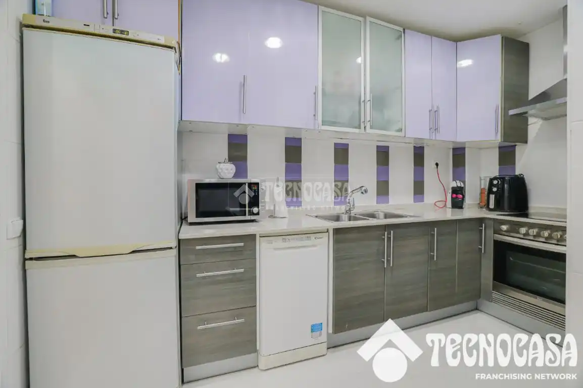 Cocina de Piso en venta en Barcelona con Aire acondicionado