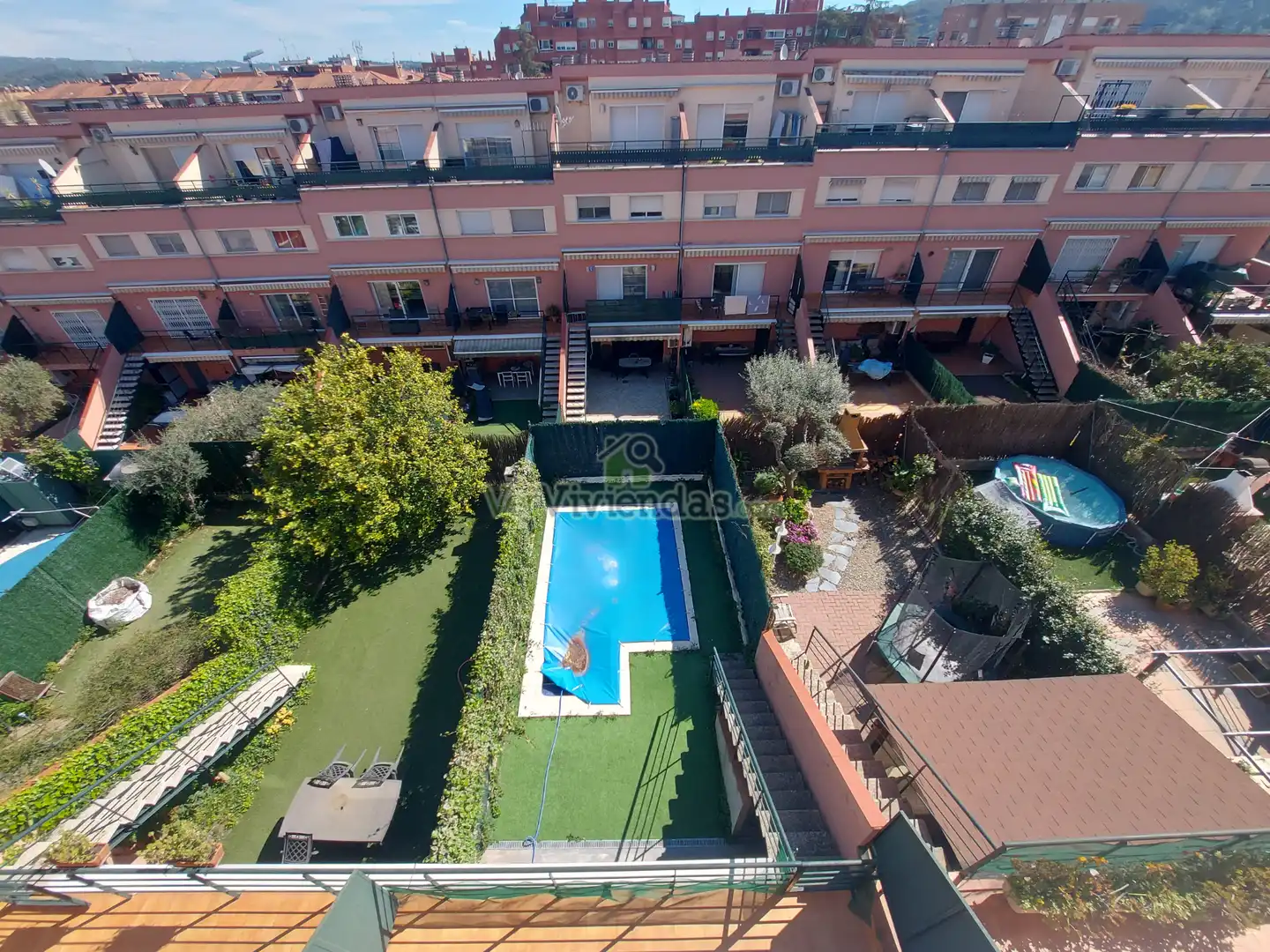 Piscina de Casa adosada en venta en Martorell con Aire acondicionado, Calefacción y Jardín privado