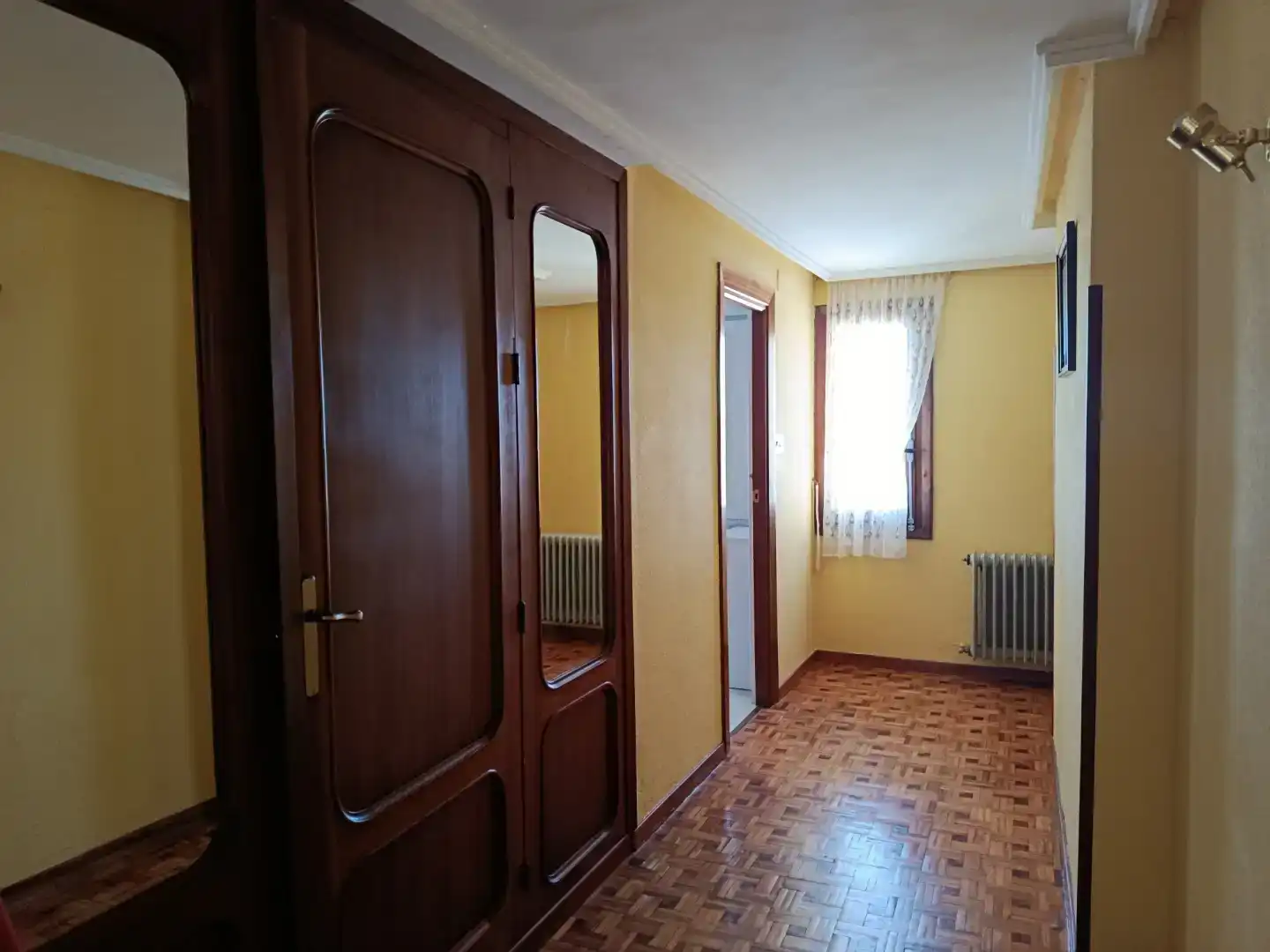 Piso en venta en Burgo de Osma - Ciudad de Osma con Aire acondicionado, Parquet y Amueblado