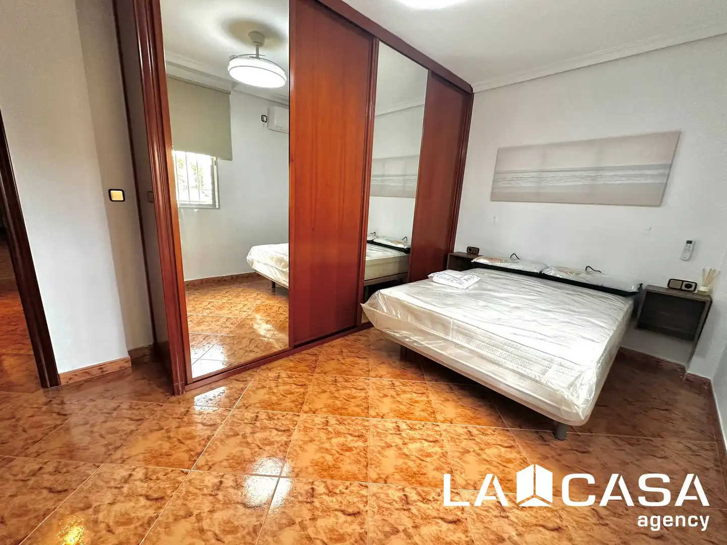 Schlafzimmer von Wohnung zur Miete in Dos Hermanas mit Terrasse