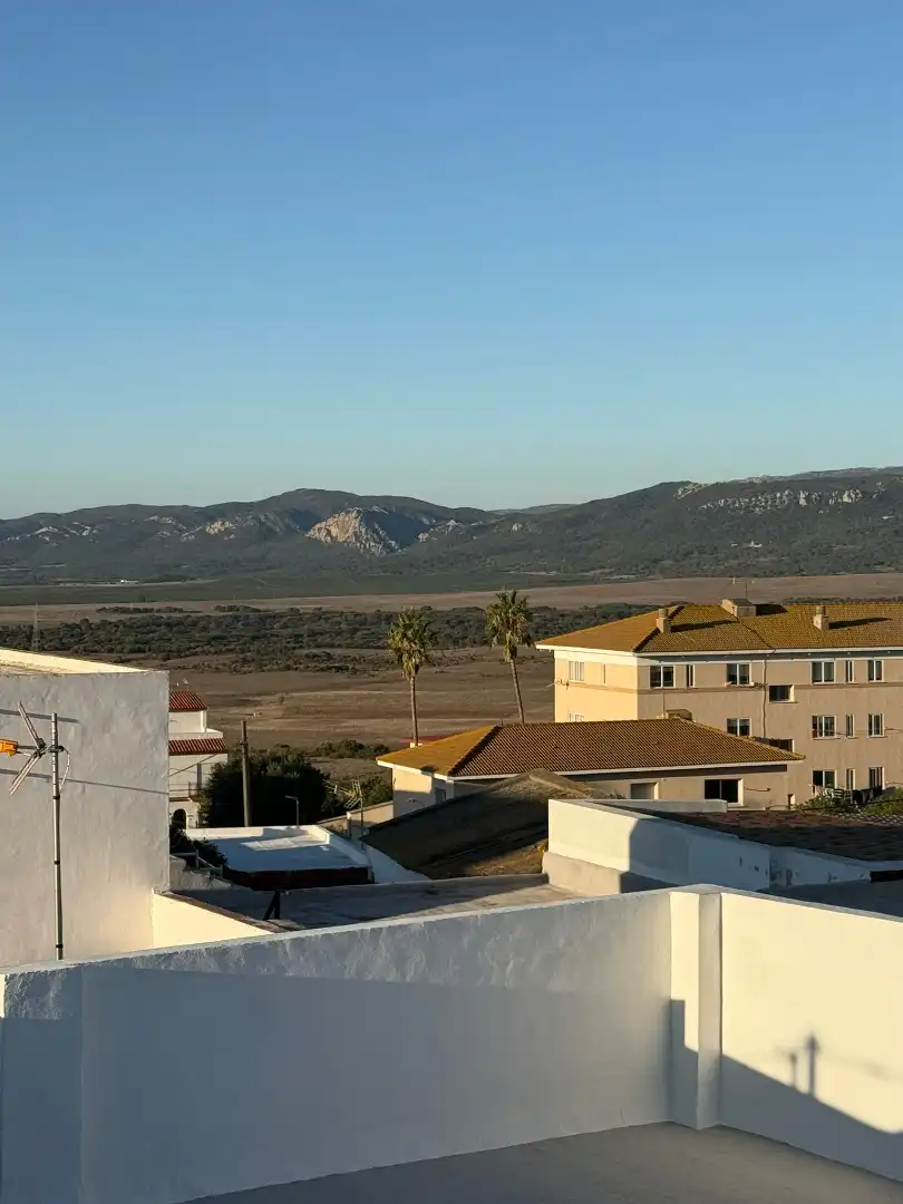 Außenansicht von Einfamilien-Reihenhaus zum Verkauf in Tarifa mit Terrasse