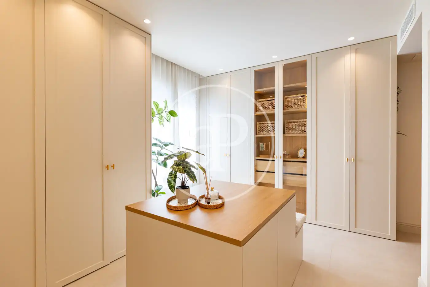 Bedroom of Flat for sale in Barcelona  with Air Conditioner, Heating and Furnished
